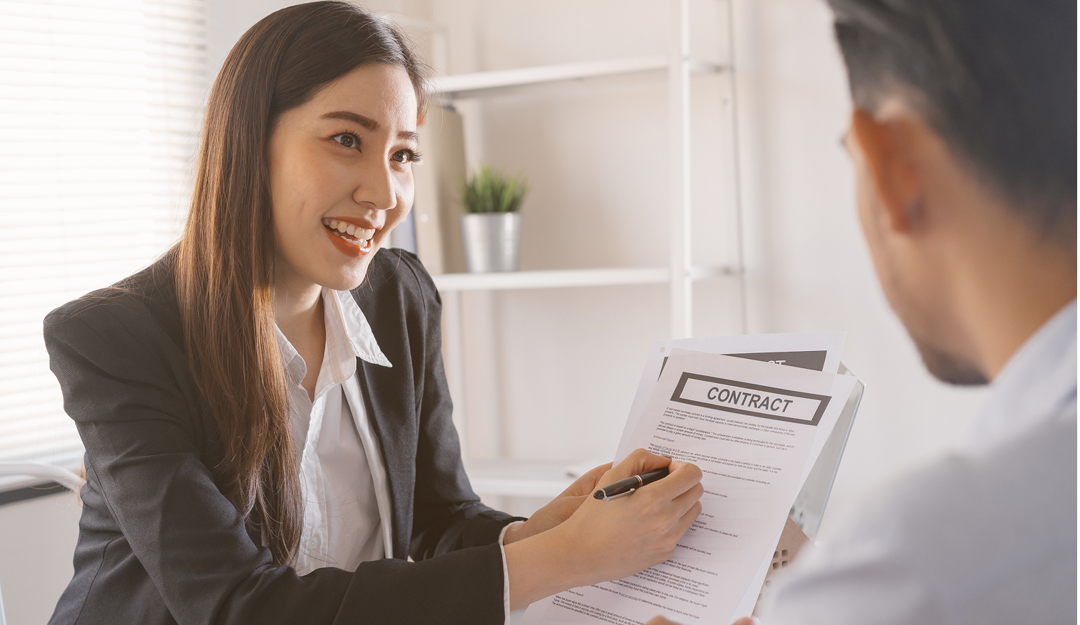 Are loans with private licensed money lenders legally binding